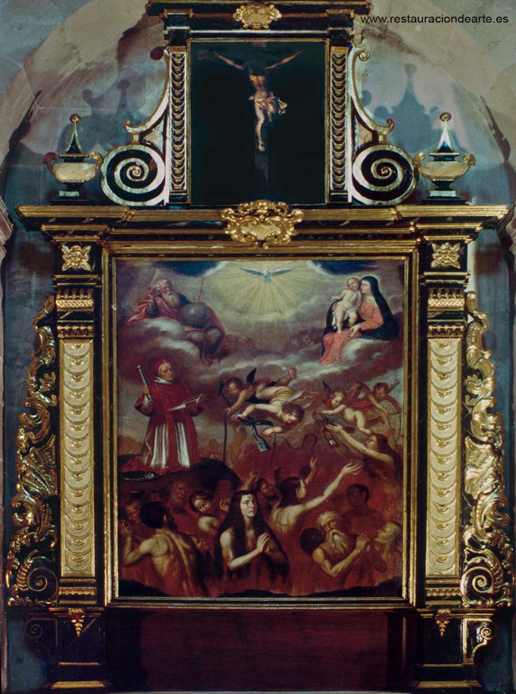 Fotografía inicial antes de la restauración del retablo